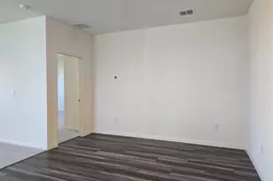 209 Rodgers Rd, Taylor, TX 76574 - Photo 16