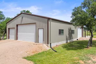 1241 Sandy Oaks Ranch Rd, Johnson City, TX 78636 - Photo 6