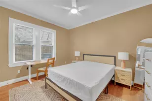 2712 E 22nd St, Austin, TX 78722 - Photo 12