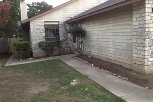 403 Cypress Ln, Round Rock, TX 78664 - Photo 8