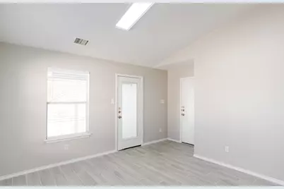 4977 Hartson Road, Kyle, TX 78640 - Photo 16