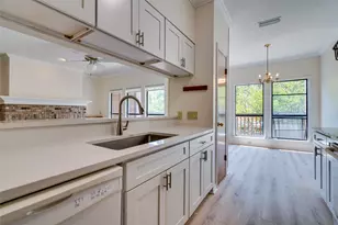 1406 Windsor Rd, Austin, TX 78703 - Photo 14