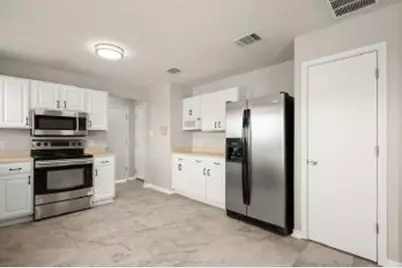 219 Brown Street, Hutto, TX 78634 - Photo 4