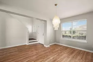 219 Brown St, Hutto, TX 78634 - Photo 2