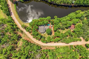 801 Moccasin Trail, La Grange, TX 78945 - Photo 2
