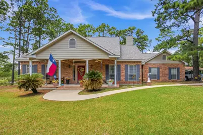 801 Moccasin Trail, La Grange, TX 78945 - Photo 8