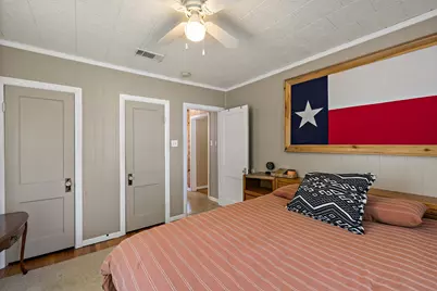 839 W 6th Street, Taylor, TX 76574 - Photo 8