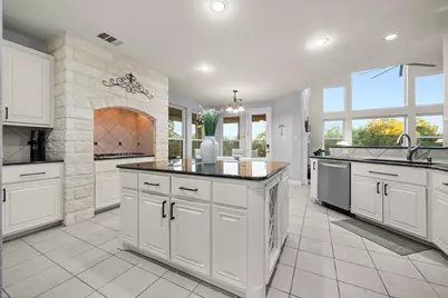 15021 Spillman Ranch Loop, Austin, TX 78738 - Photo 10