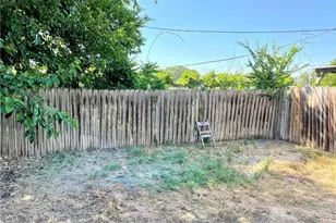 1113 Haynes St, San Marcos, TX 78666 - Photo 12