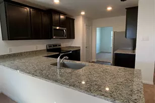 18308 Speculator Ln, Elgin, TX 78621 - Photo 4