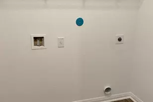 18308 Speculator Ln, Elgin, TX 78621 - Photo 8