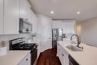 6717 Catania Loop, Round Rock, TX 78665 - Photo 12