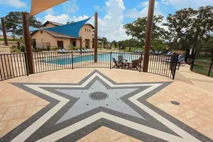 416 View Dr, Georgetown, TX 78628 - Photo 32