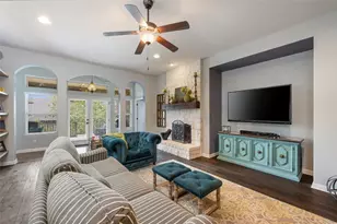 109 Lombardia Dr, Lakeway, TX 78734 - Photo 10