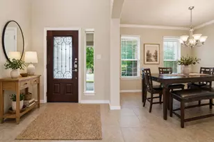1927 Autumn Run Ln, Round Rock, TX 78665 - Photo 2