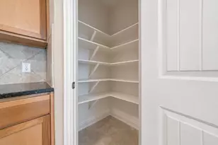 1927 Autumn Run Ln, Round Rock, TX 78665 - Photo 6