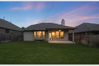 1927 Autumn Run Lane, Round Rock, TX 78665 - Photo 28