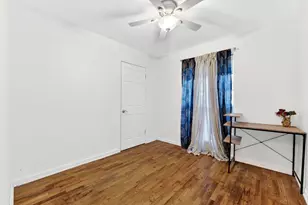 305 Holliday Ct, Austin, TX 78753 - Photo 20