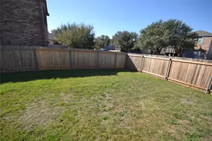 5801 Ann Jene Ct, Austin, TX 78744 - Photo 20