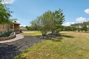 163 Powder Horn Rd, Bastrop, TX 78602 - Photo 32