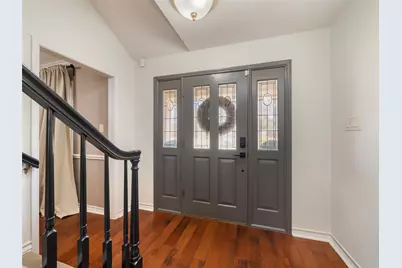 302 S Ridge Circle, Georgetown, TX 78628 - Photo 4