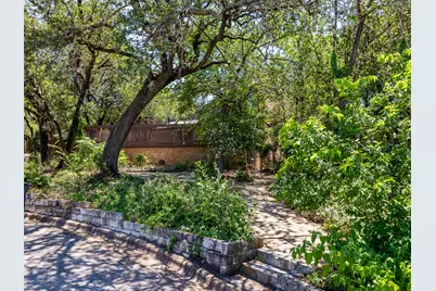 1706 Graywood Cove, Austin, TX 78704 - Photo 12