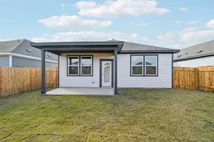 129 Two Bits Ln, Elgin, TX 78621 - Photo 26