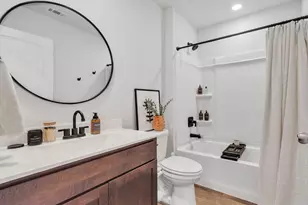 204 Calgary Ln, San Marcos, TX 78666 - Photo 18