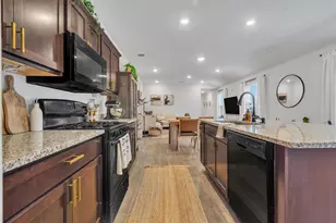 204 Calgary Ln, San Marcos, TX 78666 - Photo 8