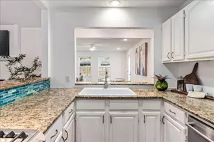 4805 Canyonbend Cir, Austin, TX 78735 - Photo 12
