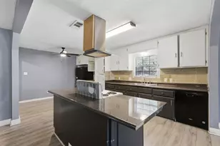 1401 E 29th St, Bryan, TX 77802 - Photo 10
