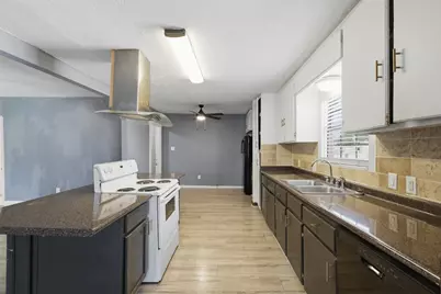 1401 E 29th Street, Bryan, TX 77802 - Photo 18