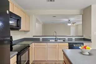 301 Wildwood Dr, Georgetown, TX 78633 - Photo 12