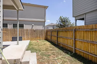 400 Circle Way, Jarrell, TX 76537 - Photo 32