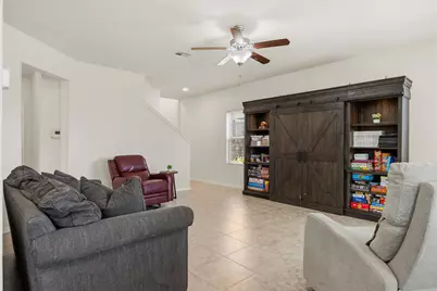 400 Circle Way, Jarrell, TX 76537 - Photo 6