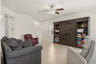 400 Circle Wy, Jarrell, TX 76537 - Photo 6