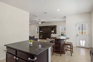 400 Circle Wy, Jarrell, TX 76537 - Photo 10