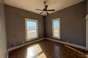 246 W Clark St, Bartlett, TX 76511 - Photo 6