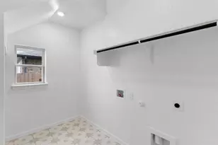 205 Horsemint Ln, Georgetown, TX 78633 - Photo 12