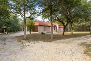 250 Bucek Ln, Schulenburg, TX 78956 - Photo 32