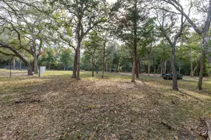 250 Bucek Ln, Schulenburg, TX 78956 - Photo 30