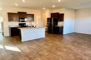 127 Snapdragon Ln, San Marcos, TX 78666 - Photo 2