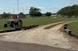 2645 Kallus Rd, La Grange, TX 78945 - Photo 2