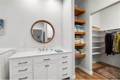 404 Cargill Drive, Briarcliff, TX 78669 - Photo 10