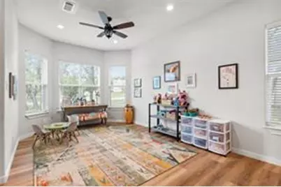 404 Cargill Drive, Briarcliff, TX 78669 - Photo 4