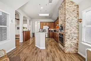 2112 Bandera Path, Round Rock, TX 78665 - Photo 10