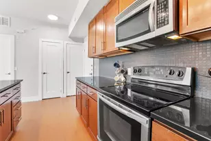 3016 Guadalupe St, Austin, TX 78705 - Photo 14