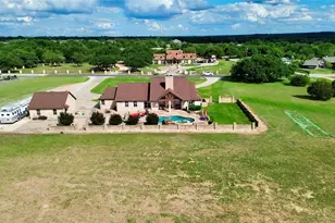 106 Deep Lake Dr, Liberty Hill, TX 78642 - Photo 4