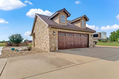 106 Deep Lake Drive, Liberty Hill, TX 78642 - Photo 24