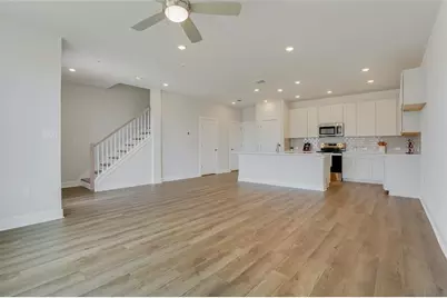 517 Emory Crossing Boulevard, Hutto, TX 78634 - Photo 6